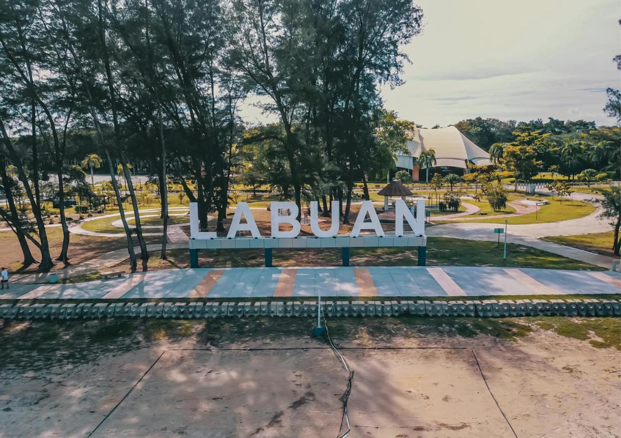 Hotel Labuan Point Luaran gambar