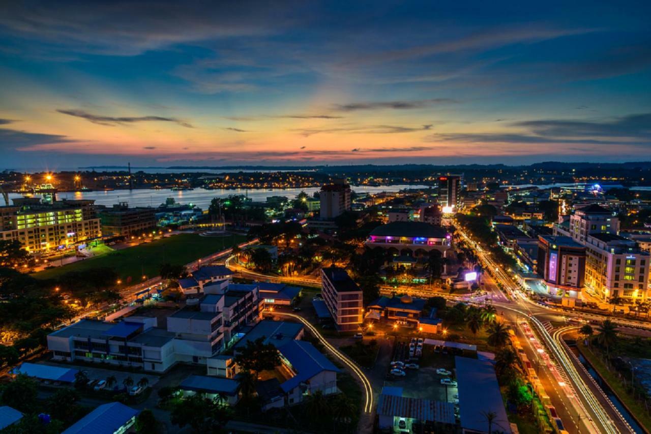 Hotel Labuan Point Luaran gambar